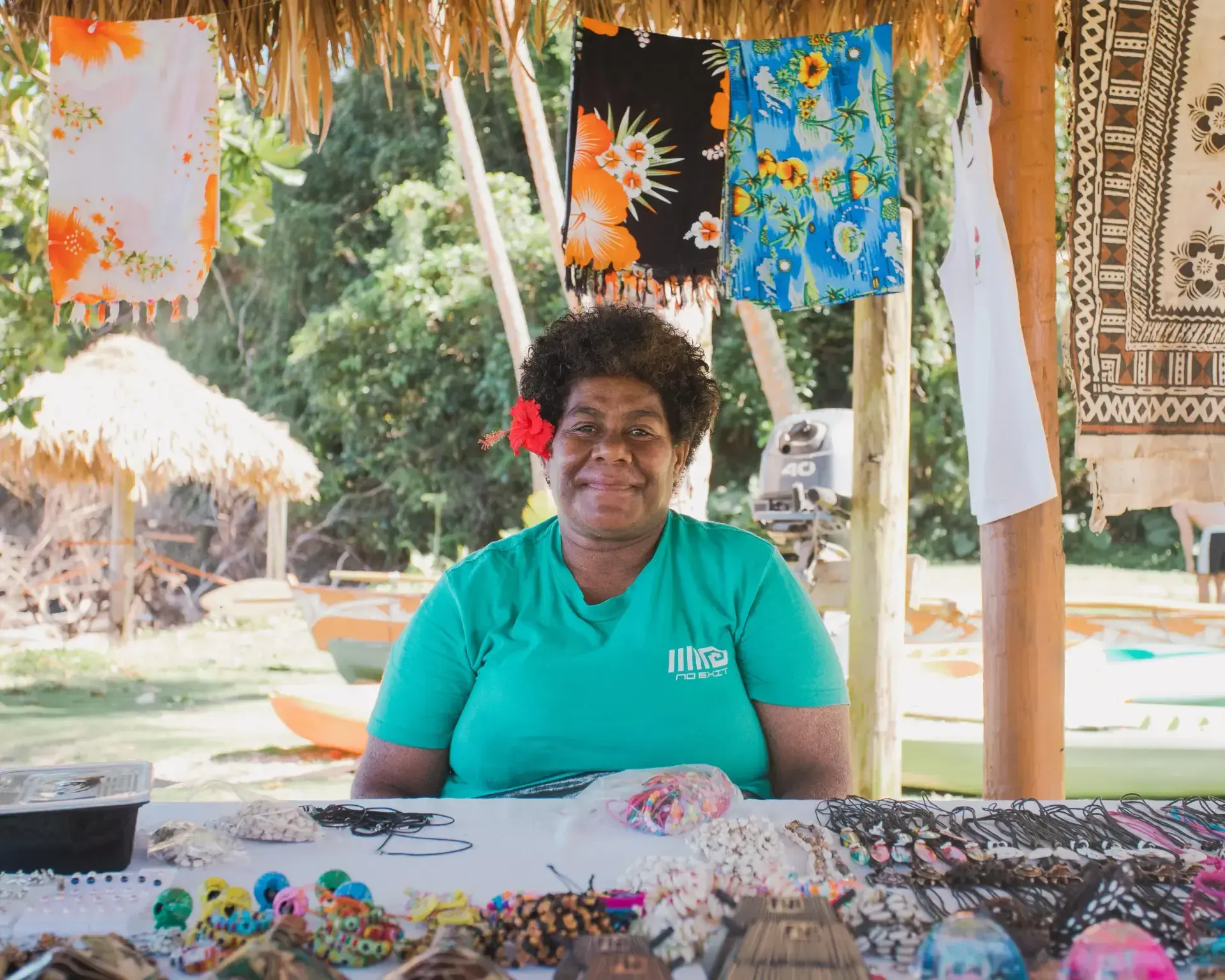 Local vendor with Fijian crafts